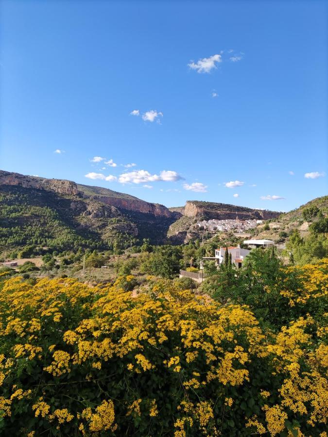 צ'ולייה La Rueda Apartamentos Rurales מראה חיצוני תמונה